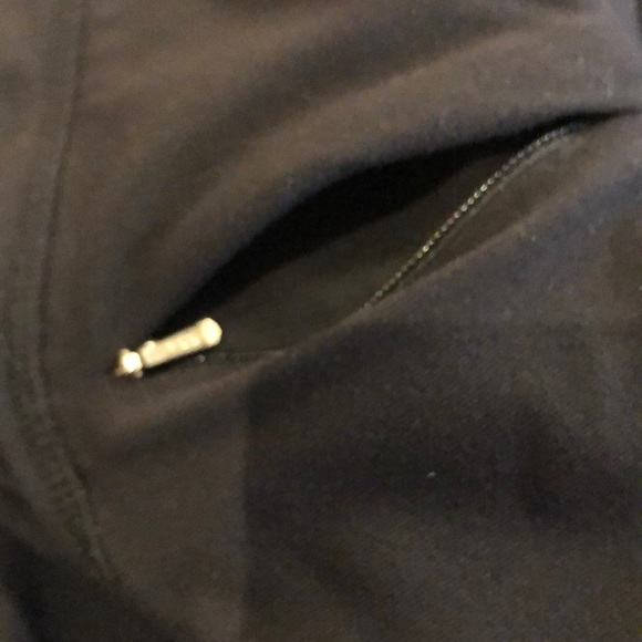 Black workout leggings - Picture 3 of 3